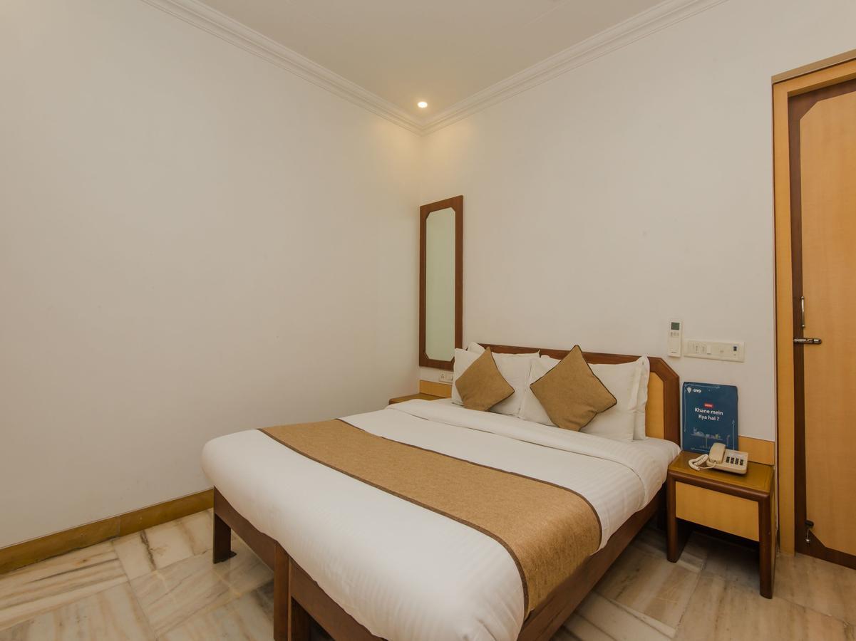 Accord Hotel Mumbai Exterior photo